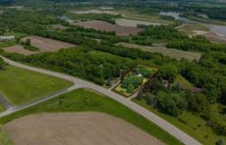 See Remarks Oak Crest Hill Rd SE, IowaCity, IA 52240