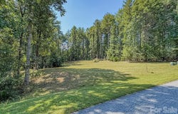 92 Crystal Heights Drive, Hendersonville, NC 28739