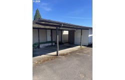5261 CYNTHIA Ct, Springfield, OR 97478