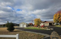 6219 N Blue Skies Ln, Newman Lake, WA 99025