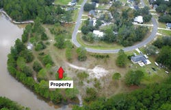 129 BLACKJACK Circle, Hollister, FL 32147