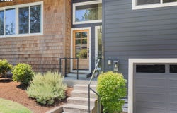 6818 MARQUETTE DR, West Linn, OR 97068