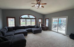 114 N 6th Ave, Sheldon, IA 51201