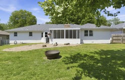 3056 E Rocklyn Road, Springfield, MO 65804