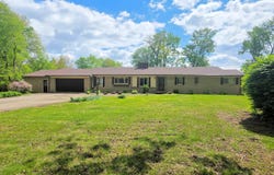 2856 E 3500S Road, Kankakee, IL 60901