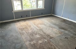 212 Thompson Street, Uhrichsville, OH 44683