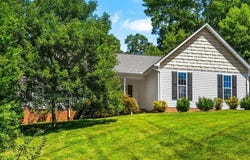 14 Shanda Court, Thomasville, NC 27360
