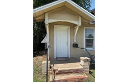 329 And 331 E Price Street, Paris, TX 75460