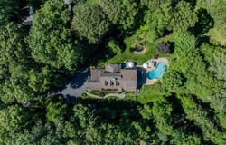 55 Wynn Court, Muttontown, NY 11791