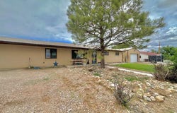 2 Kincaid Dr, Swink, CO 81077