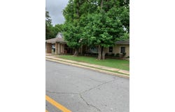 1006 Clifton Street, Conway, AR 72034