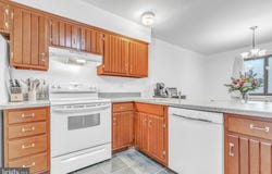 400 CAMPBELL CIRCLE, DOWNINGTOWN, PA 19335