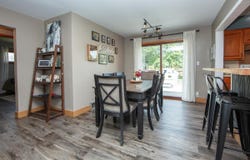 407 K Avenue, Grundy Center, IA 50638