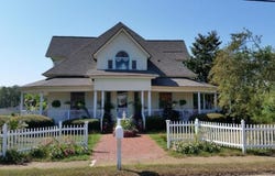80 4th Ave SE, Cairo, GA 39828