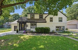 6920 Walmer Street, Overland Park, KS 66204