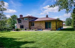 16385 Glendale Avenue, Strongsville, OH 44136