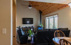 99 Anchor Court, Midway, AR 72651