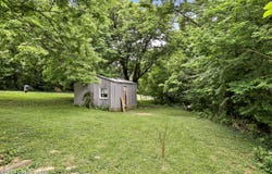 60 Kings Hwy, Waddy, KY 40076