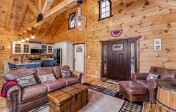 882 Winesap Drive, Howard, OH 43028