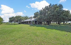 8606 Fm 219, Clifton, TX 76634