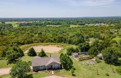 220 Overlook Drive, Caney, KS 67333