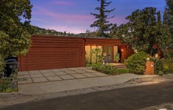 3275 Buckingham Rd, Glendale, CA 91206