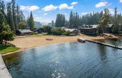 37 Vacation Ct, Coolin, ID 83821
