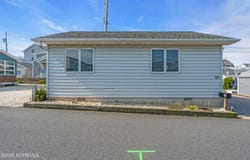 15 E Chadwick Way, Lavallette, NJ 08735