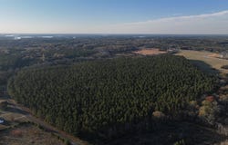 04 Seneca St Ext, Calhoun Falls, SC 29628
