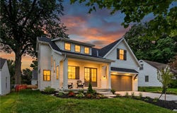 4017 W 67 Street, Prairie Village, KS 66208