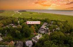 20 N Crescent, Beaufort, SC 29906