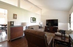 1334 W Grant Street, Bremen, IN 46506-2211