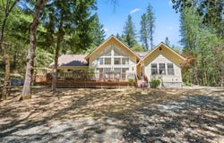 780 Pinecrest Drive, Grants Pass, OR 97526