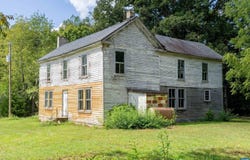 155 ROACHS LN, DILLWYN, VA 23936