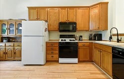 3632 Pheasant Lane, Waterloo, IA 50701
