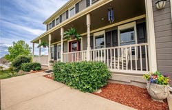25477 Crestview Drive, Paola, KS 66071