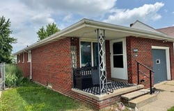 10609 Mccracken Boulevard, Garfield Heights, OH 44125