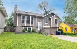5011 N Elmwood Avenue, Kansas City, MO 64119