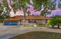 105 Knoll Trail, Sandia, TX 78383