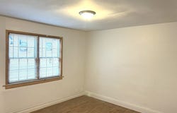 9515 S Avenue N, Chicago, IL 60617