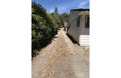 781 N 2nd Avenue, Gold Hill, OR 97525