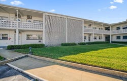 7050 SUNSET Way, ST PETE BEACH, FL 33706
