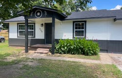 604 N 6th St, Marlow, OK 73055