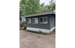 18478 Lake McKinley Road, Parsons, KS 67357