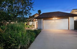 6433 La Paloma St, Carlsbad, CA 92009