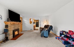 1417 OAKRIDGE Avenue, KAUKAUNA, WI 54130