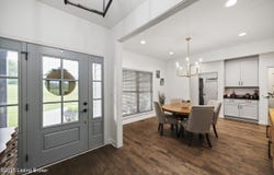 2105 Clarke Pointe Dr, Crestwood, KY 40014