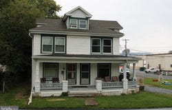 104-106 W MAIN Street, REINHOLDS, PA 17569