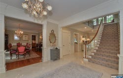 320 Sleepy Hollow Lane, Franklin Lakes, NJ 07417