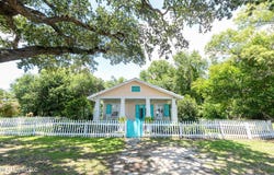 1085 Township Road, Gulfport, MS 39507